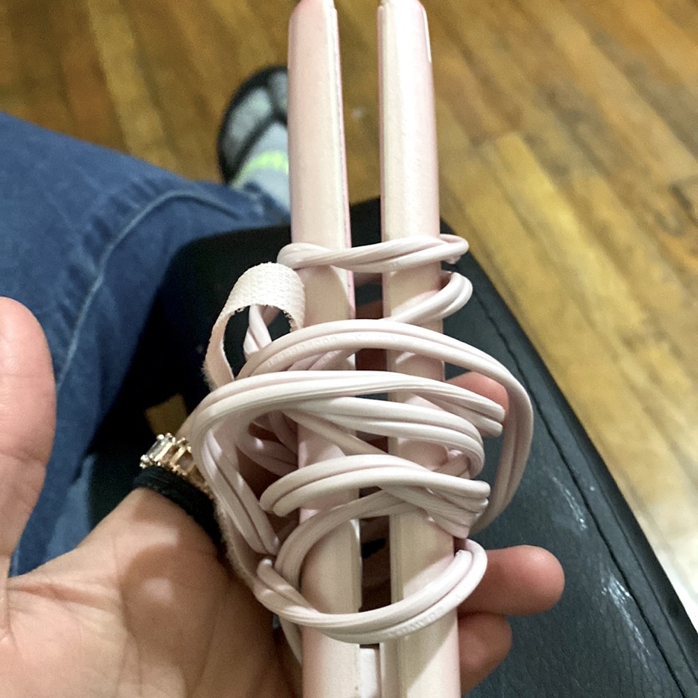 Kenise travel hair styler